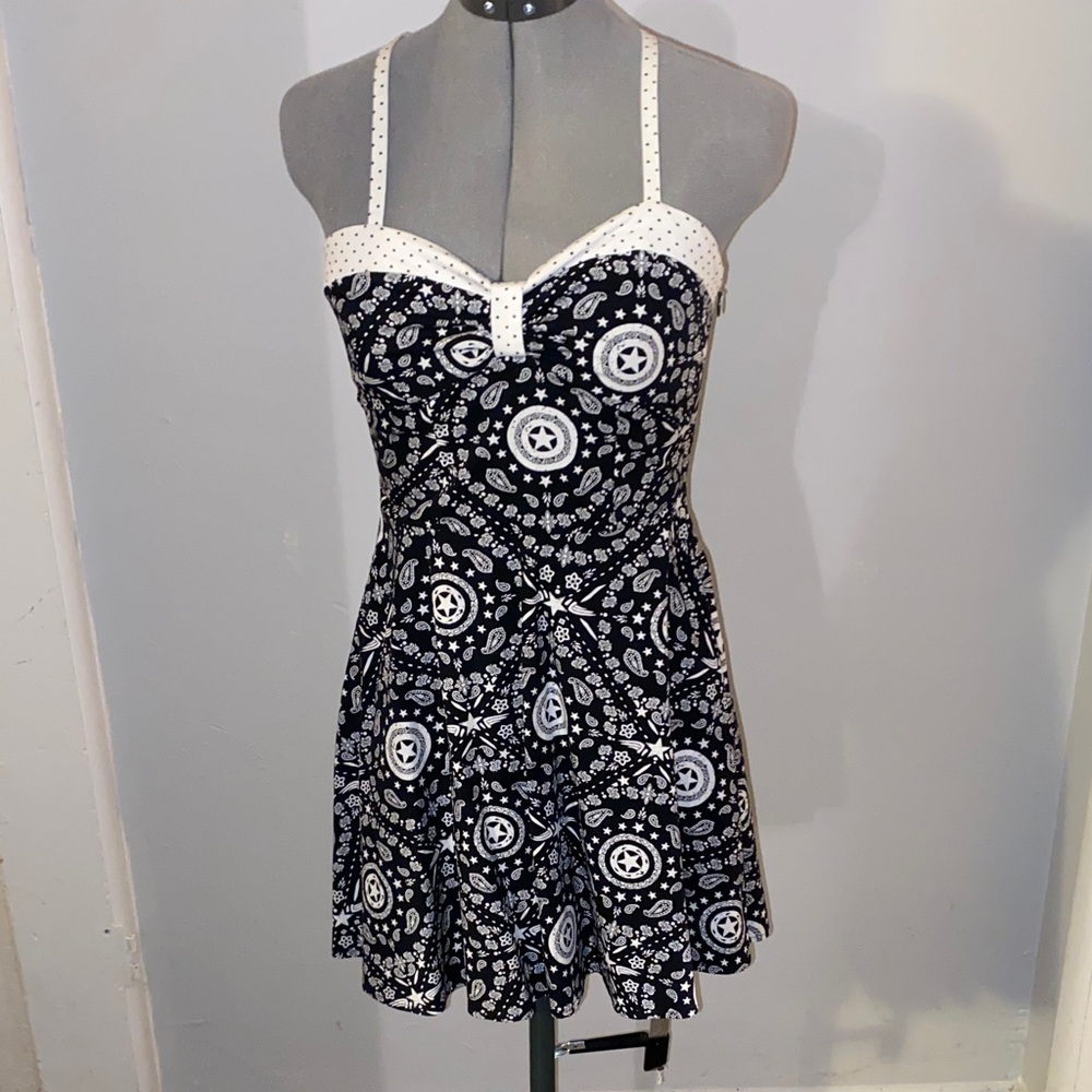 Marvel Her Universe B&W Dress